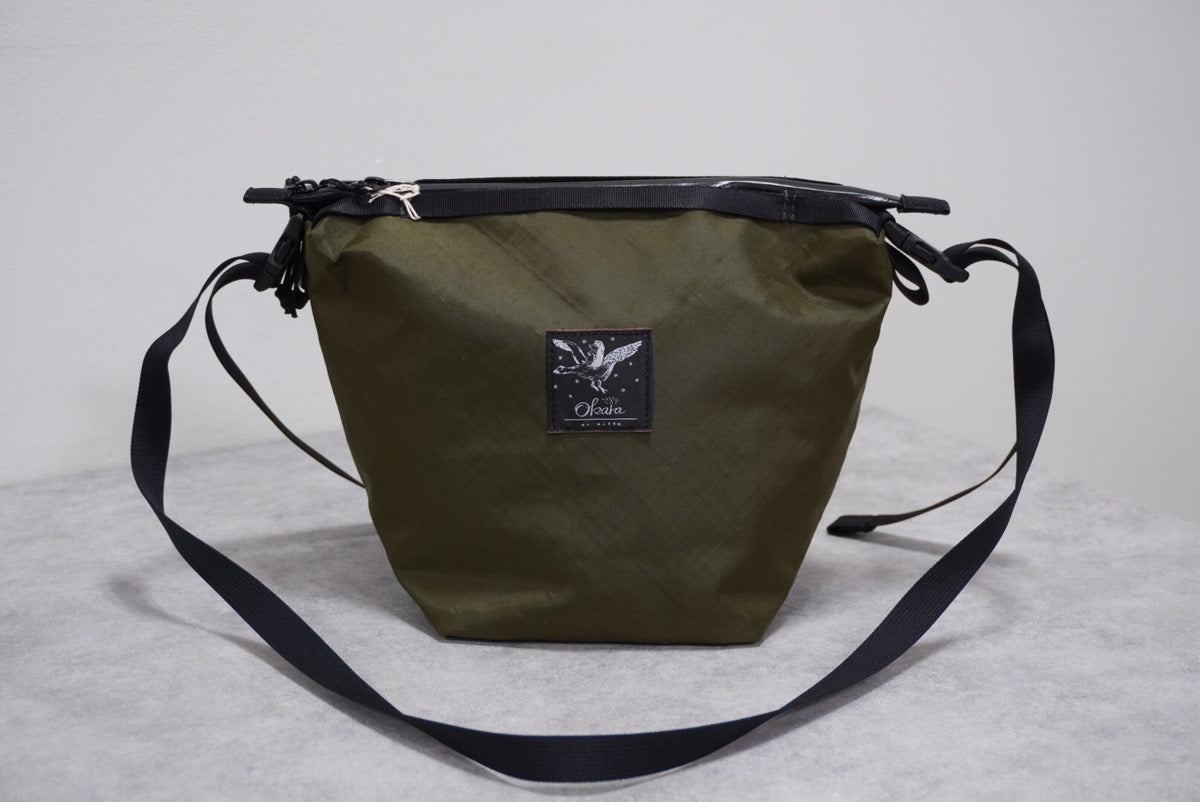 オカラ（Okara）トムテ・エコパック（Tomte ECOPAK）カラー：Olive – OUTDOOR SPECIALITY MOOSE