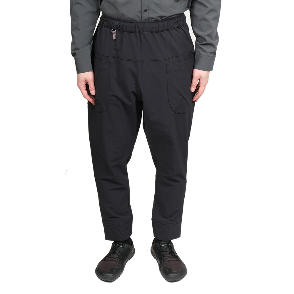 AXESQUIN ELEMENTS ソフトシェルフリースのパンツ