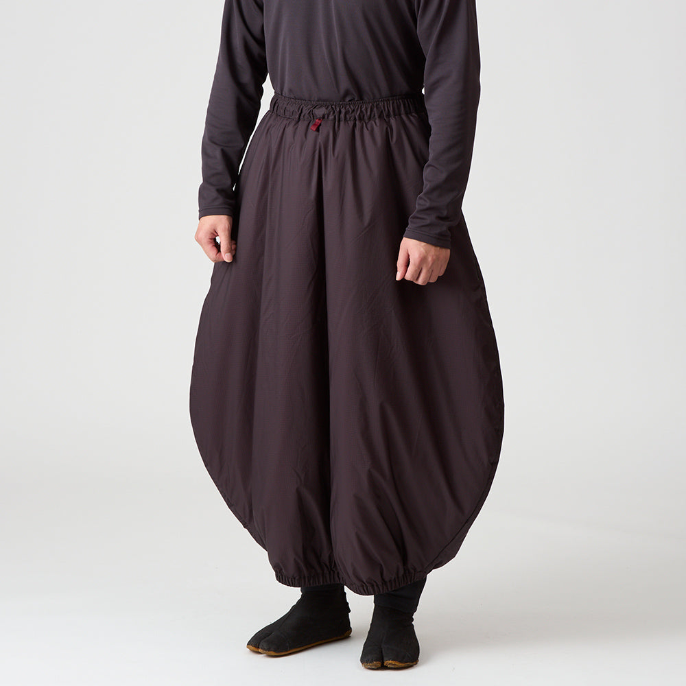 シノギ　アグラスカート　042050　着用写真　下半身