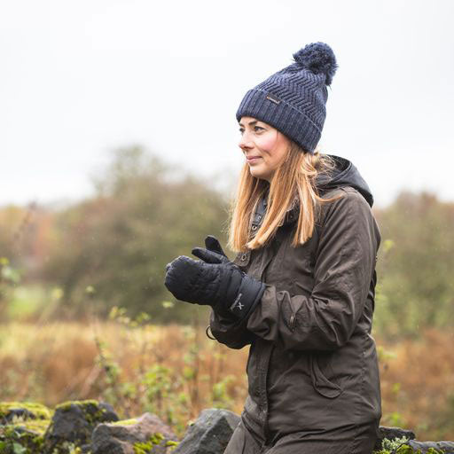 エクストラミティズ パラドックスウォータープルーフミット 着用写真