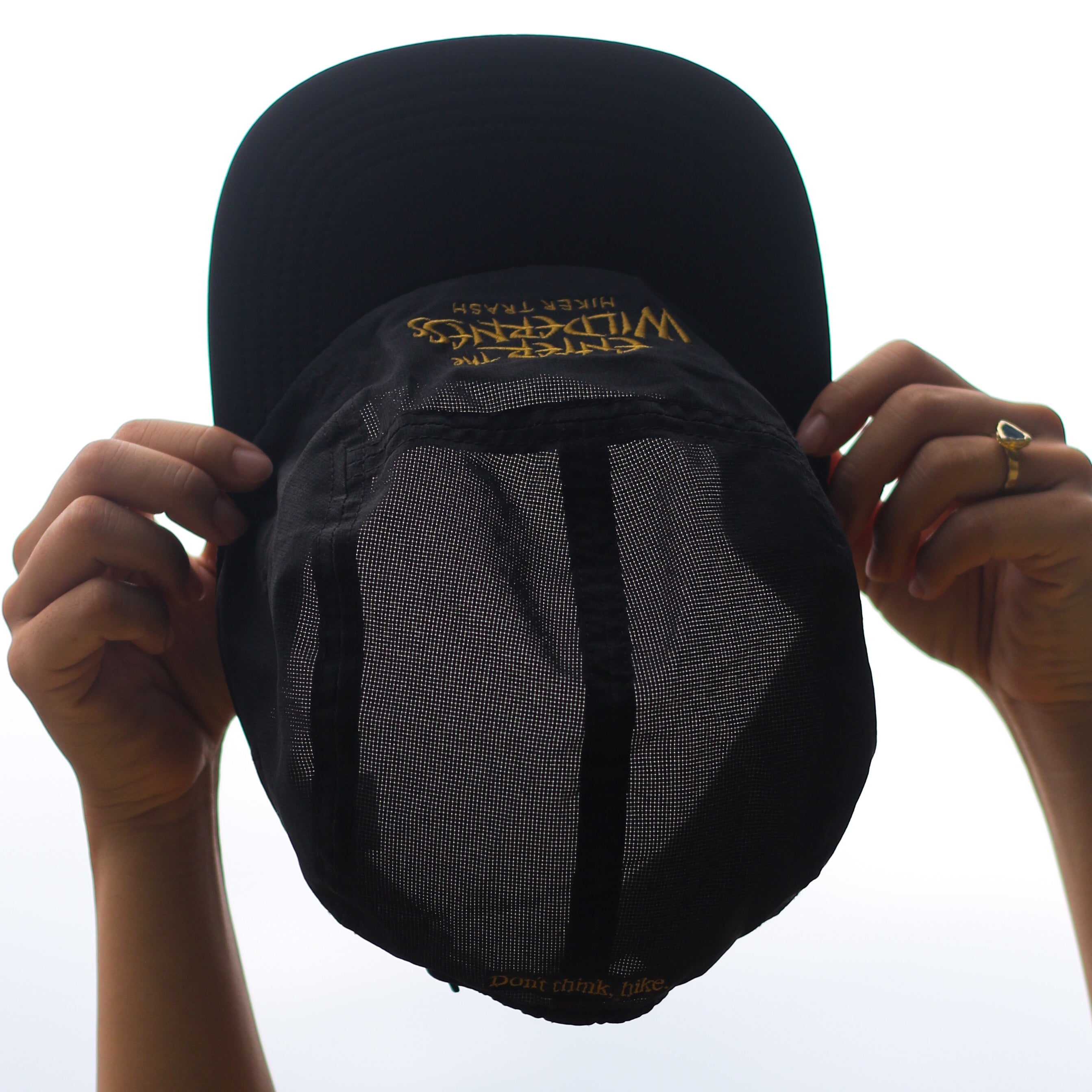 HIKER TRASH Enter the Wilderness ”DOT MESH JET CAP”