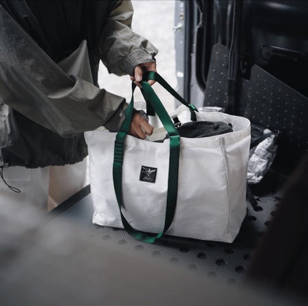 オカラ　フラクタ　ホワイト　フィールド写真