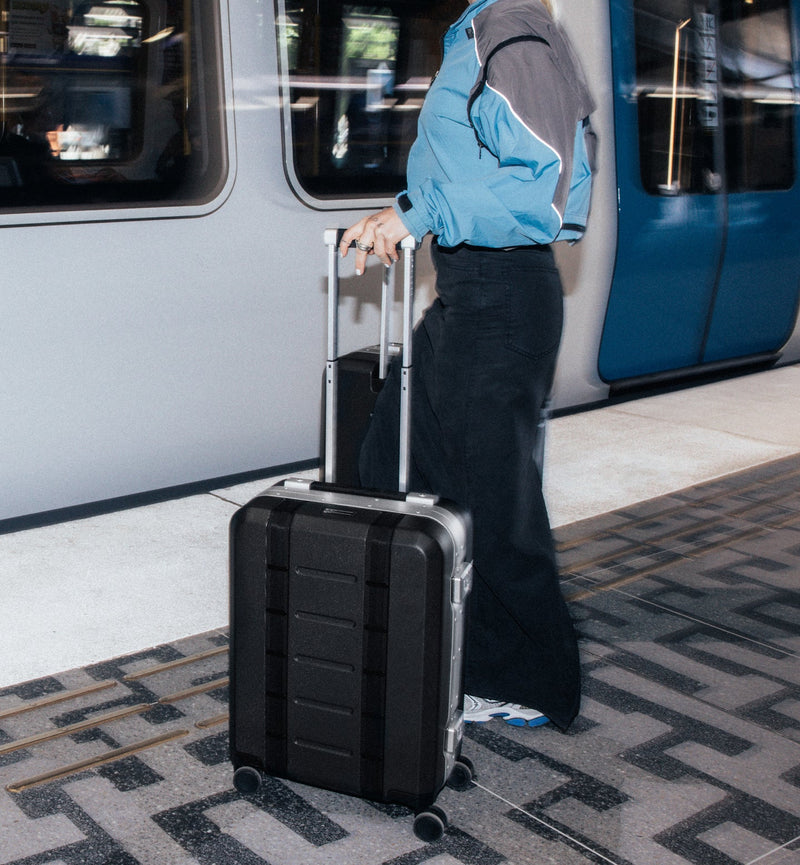 Db Ramverk Pro Carry-on