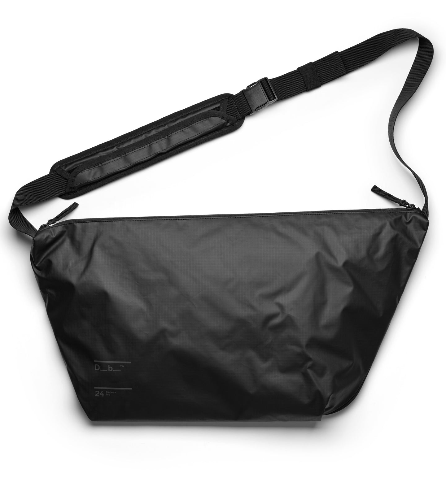 Db Ramverk Pro Sling Bag 24L