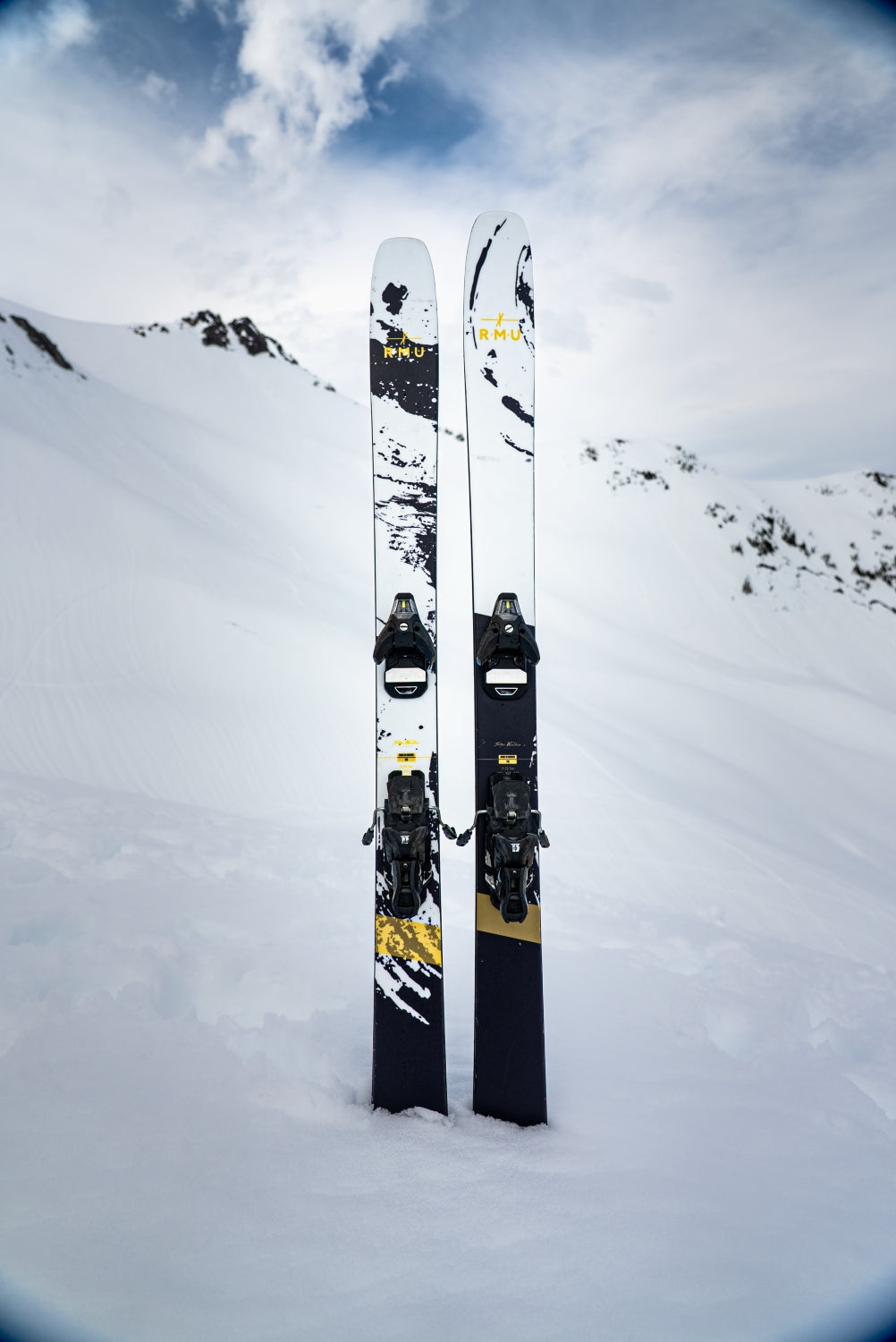 RMU Professor 101 – OUTDOOR SPECIALITY MOOSE