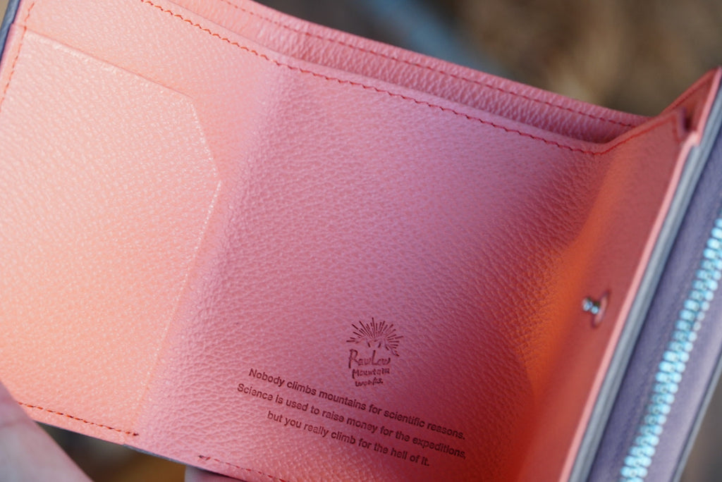 ロウロウマウンテンワークス（RawLow Mountain Works）Hillary Wallet 01（三つ折）
