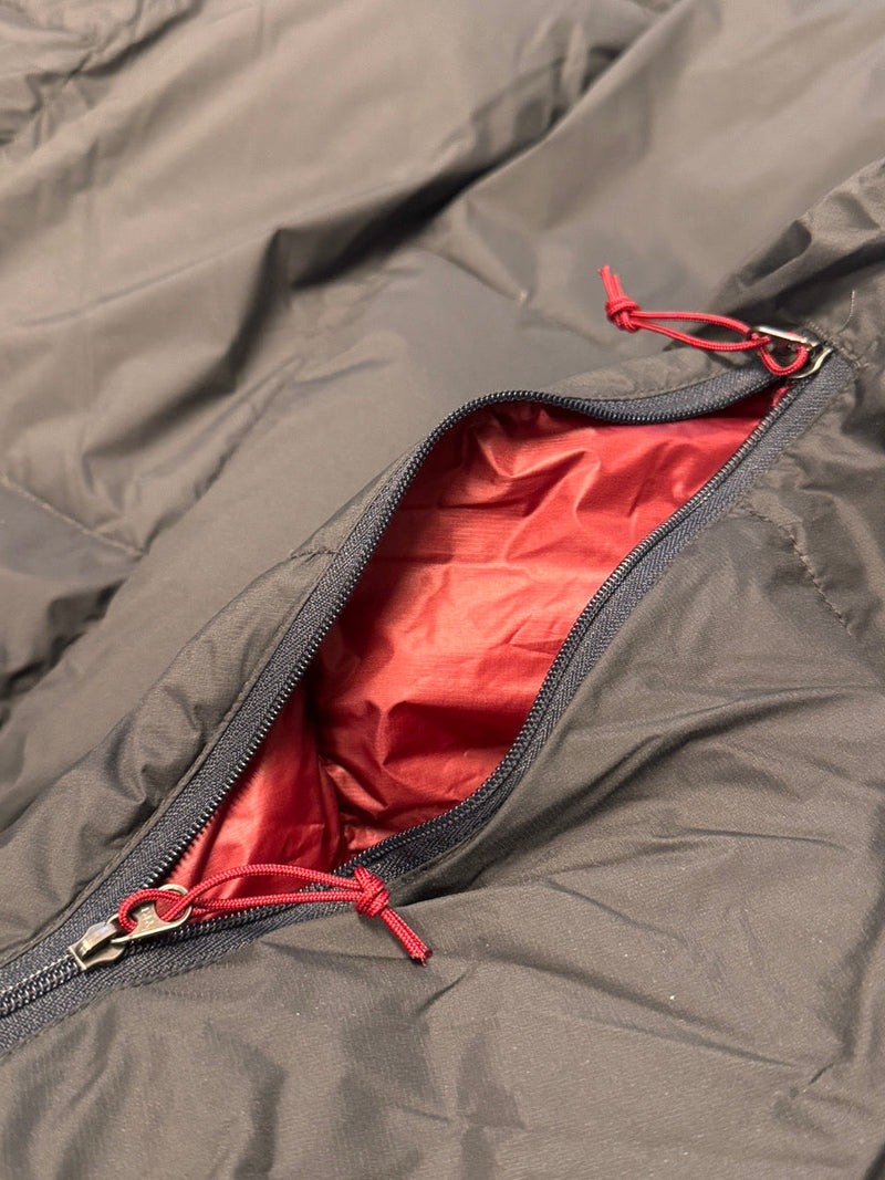 アグラS.Pダウン 2025ver　ケシズミイロ　ポケット