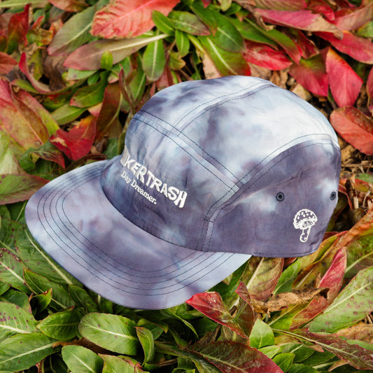 ハイカートラッシュ（HIKER TRASH） DAYDREAMER NYLON JET CAP HT50012 カラー：MOODY BLUE