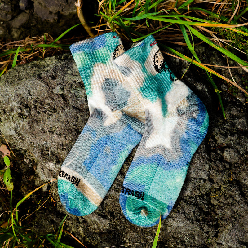 HIKER TRASH DAY DREAMER HIKE TREK MID