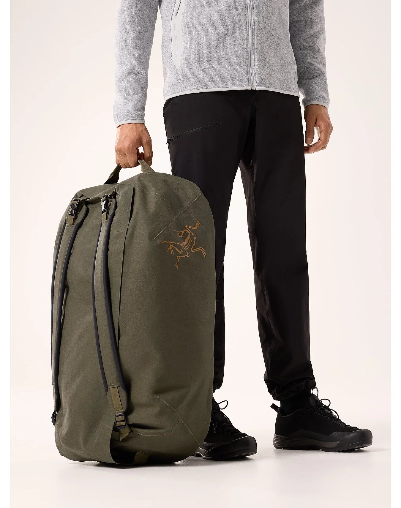 アークテリクス（ARC'TERYX） キャリア 75 ダッフル（Carrier 75 Duffle） X000007954 カラー：TATSU