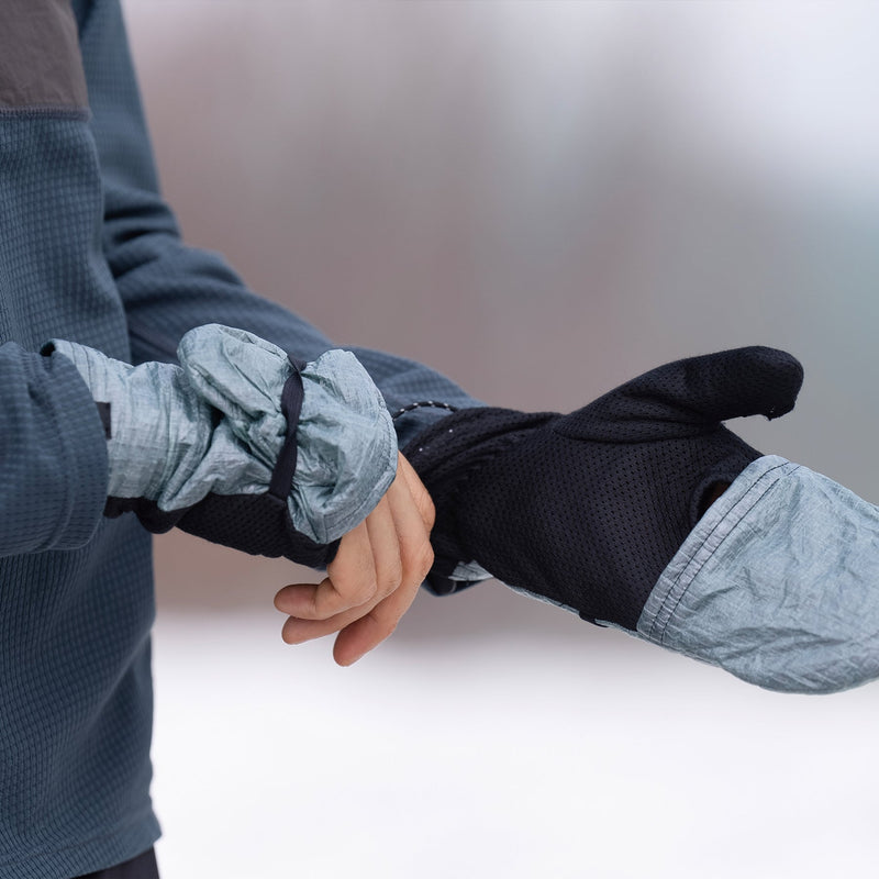 adrift-dyneema-mitten-fld11