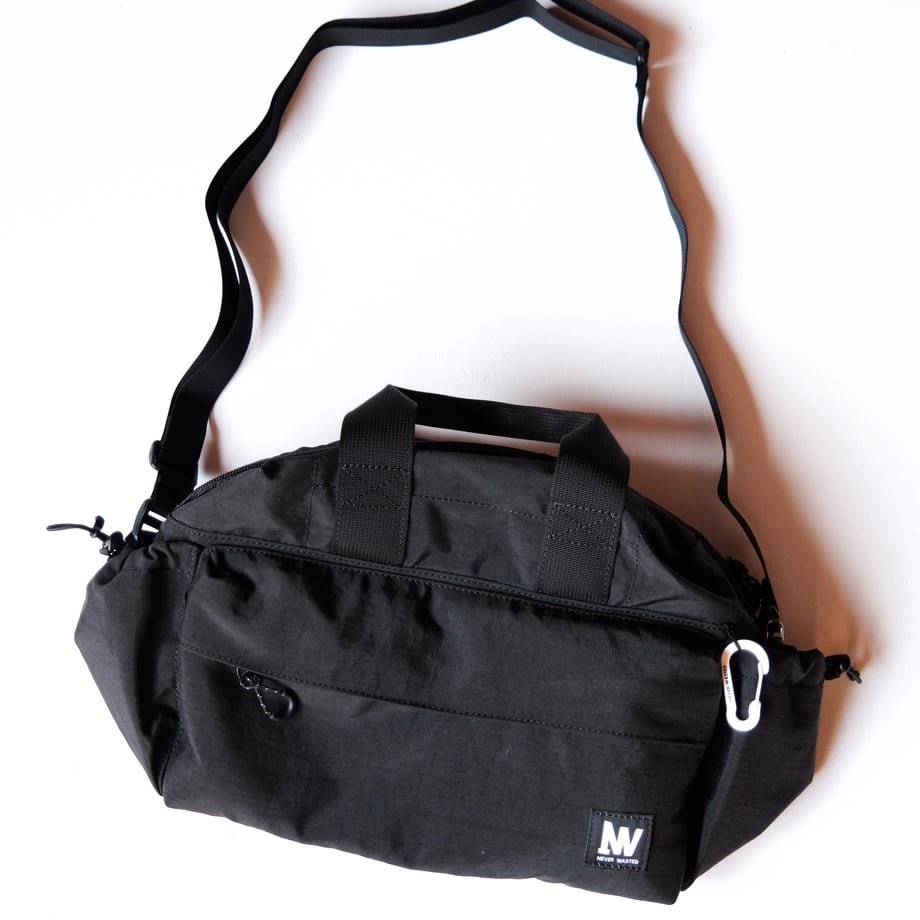 ネバーウェステッド　プレイリップ　ブラック　紐あり