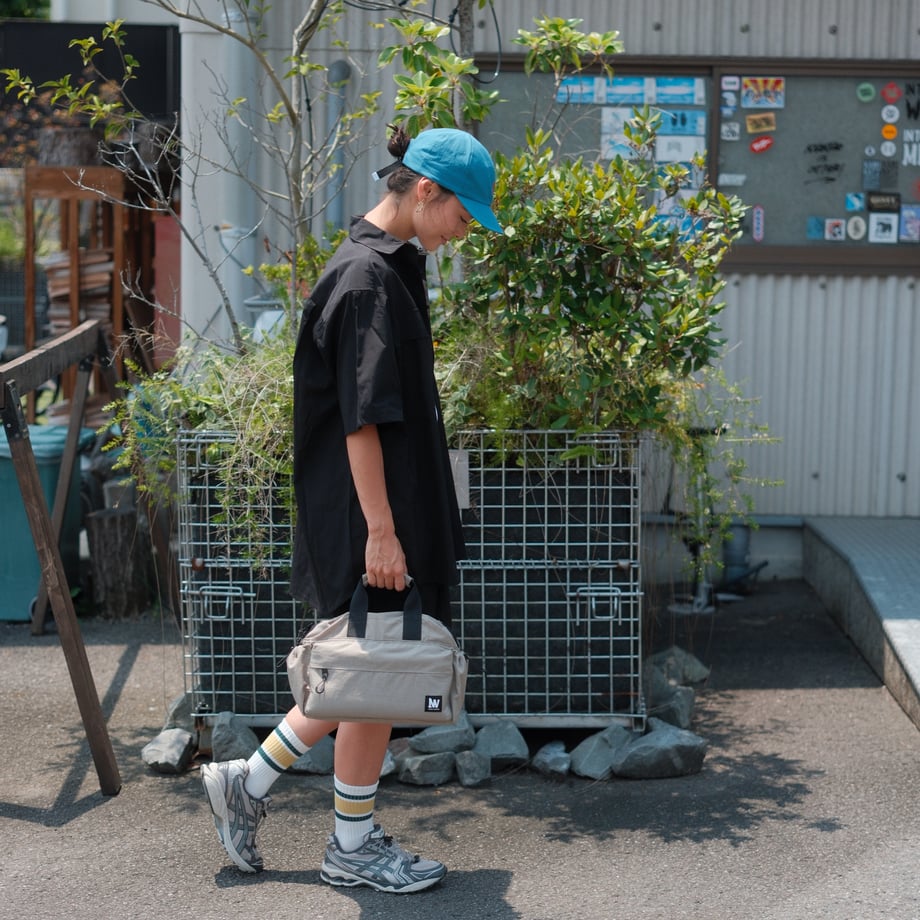 ネバーウェステッド　プレイリップ　ベージュ　着用画像