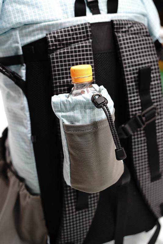 Holo Bottle Holder