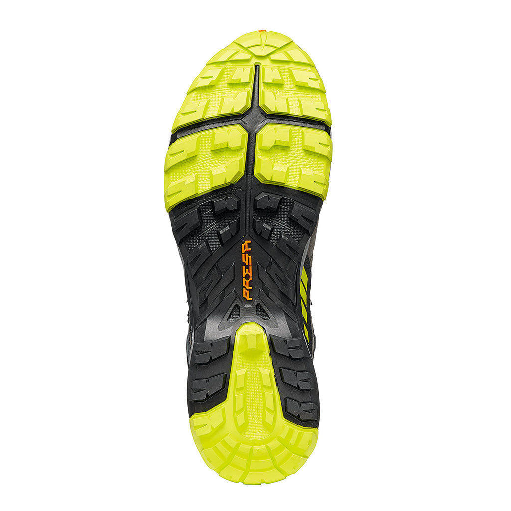 SCARPA ラッシュトレックGTX