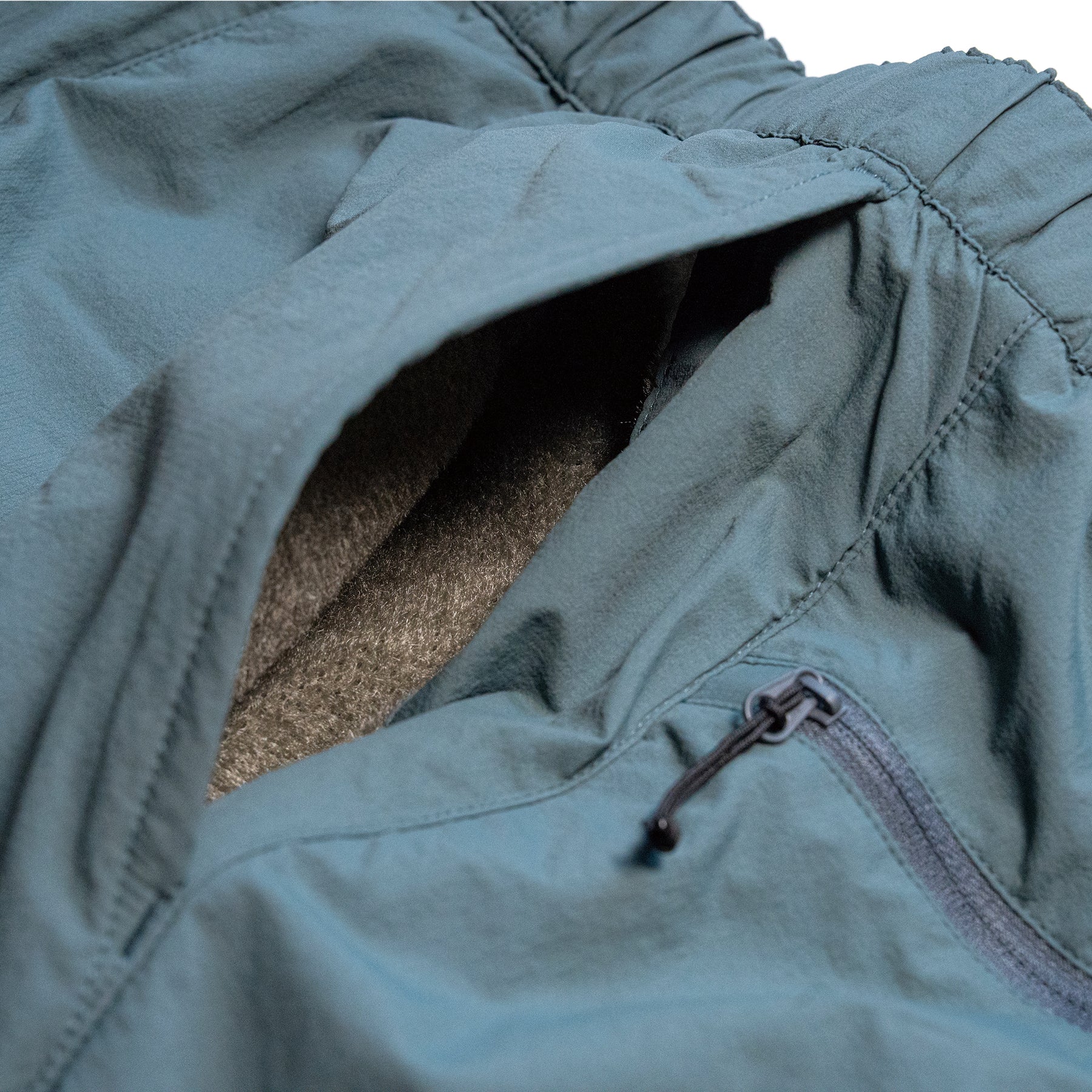 スタティック　オービット ウィンターパンツ　レインストーム　ポケット