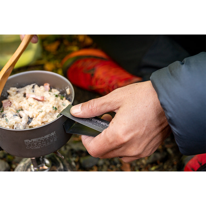 エバニュー（EVERNEW） NABETSUCAM EBY168 使用シーン アウトドア フィールド 撮影