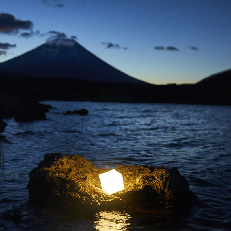 CARRY THE SUN Warm Light Medium