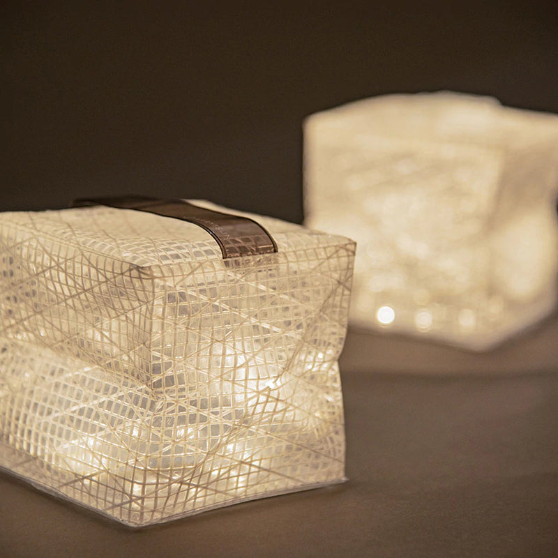 CARRY THE SUN Warm Light Medium